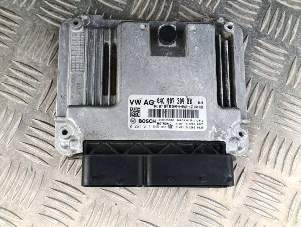 Dzinēja vadības bloks 04C907309BB
