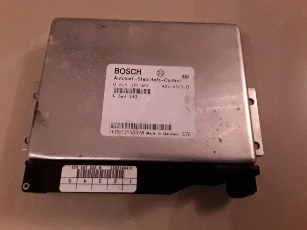 Käigukasti juhtplokk – BMW 5-seeria E39 (1996-2003)