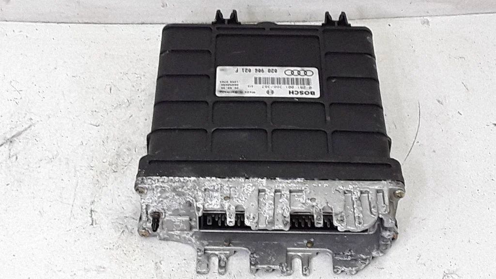 Engine control unit/module 028906021F