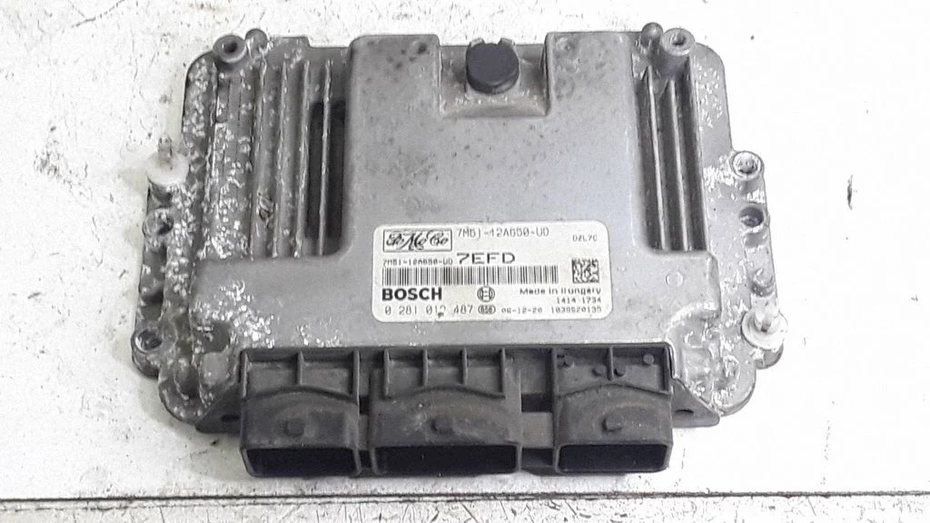 Mootori juhtplokk 7M5112A650UD