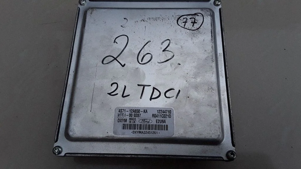 Mootori juhtplokk 4S7112A650KA