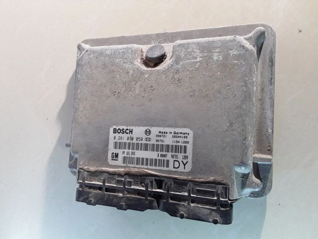 Engine control unit/module 0281010050