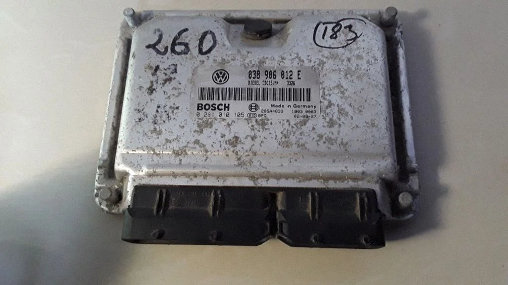 Sterownik silnika 0281101105