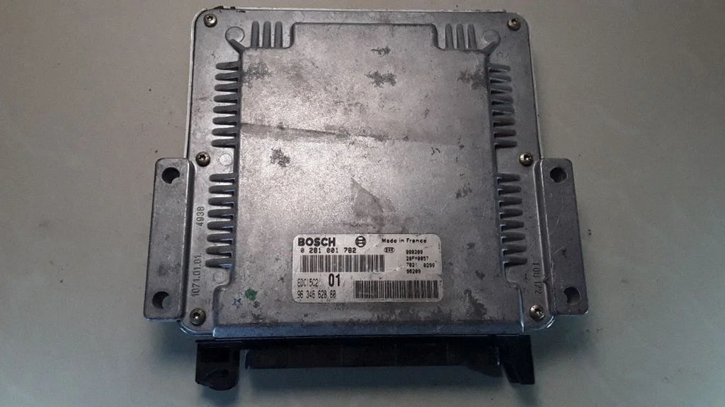 Engine control unit/module 0281001782