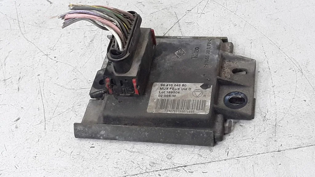Other control units/modules 9641004580
