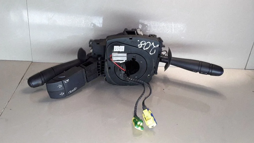 Wiper turn signal indicator stalk/switch 8200002460