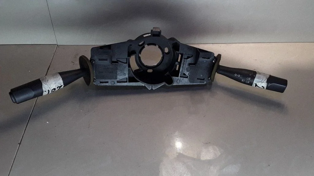 Sviru komplekts 9630605180