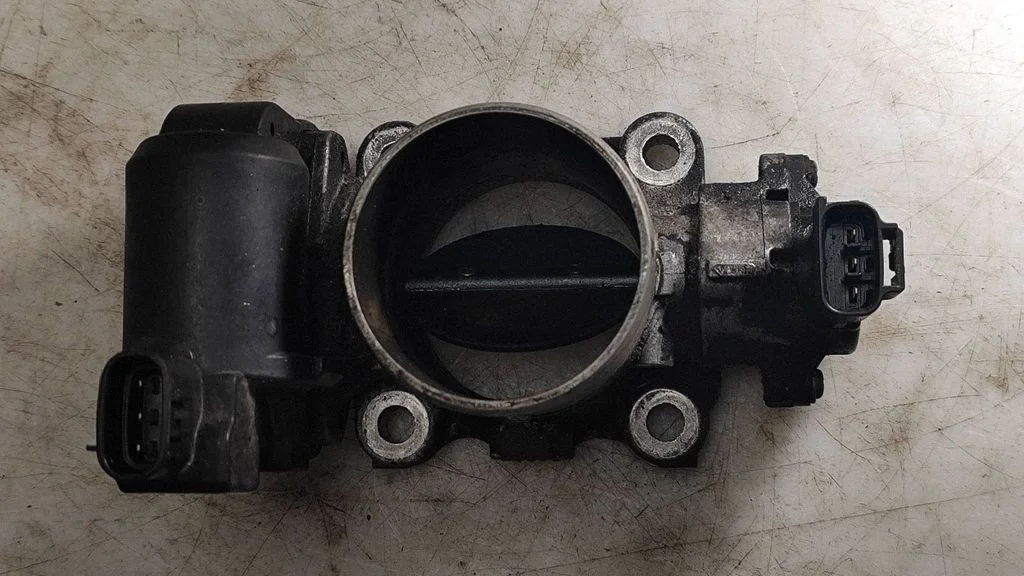Throttle valve – Lexus IS 220D-250-350 (2006-2013)