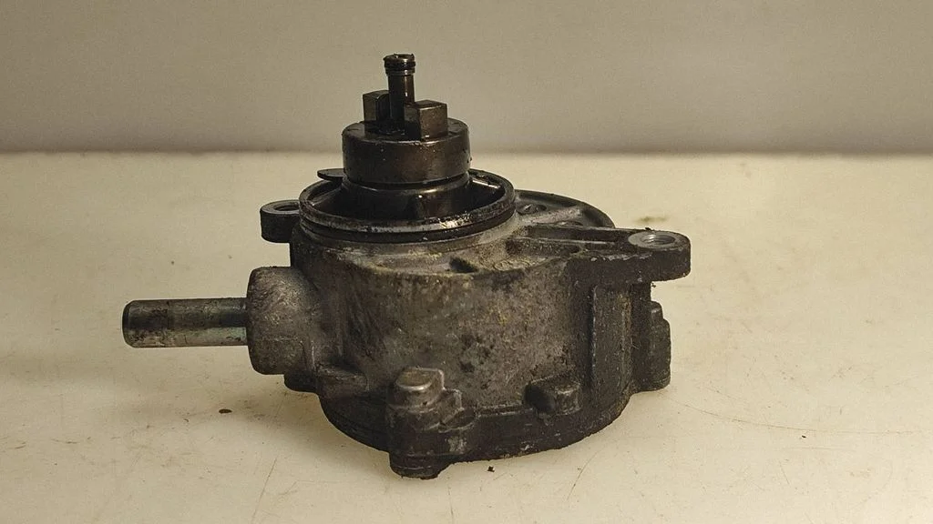 Vaakumpump – Mercedes-Benz C-klass W203 (2000-2007)