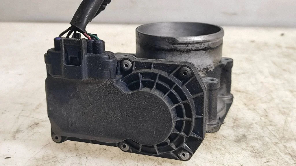 Throttle valve 16112AA260