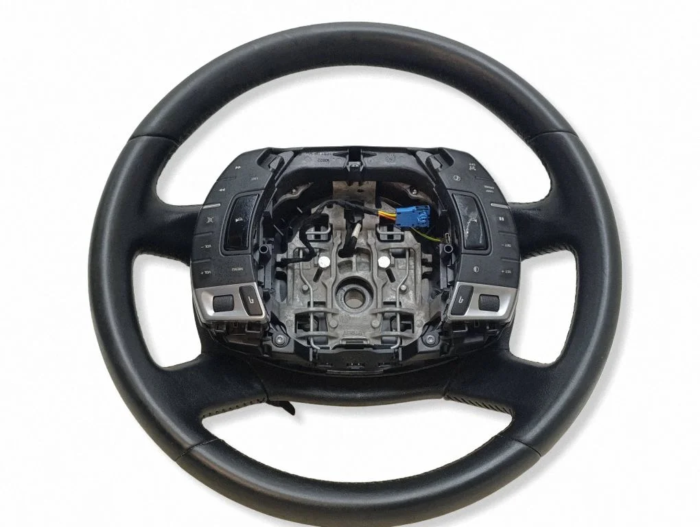 Steering wheel 608004900
