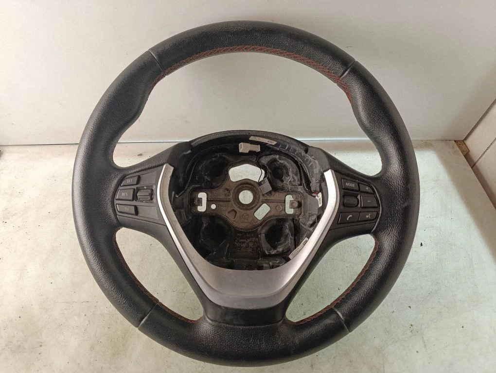 Steering wheel 62560151D