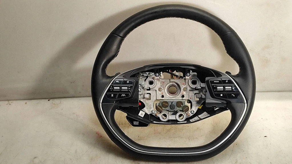 Steering wheel 56130CV100