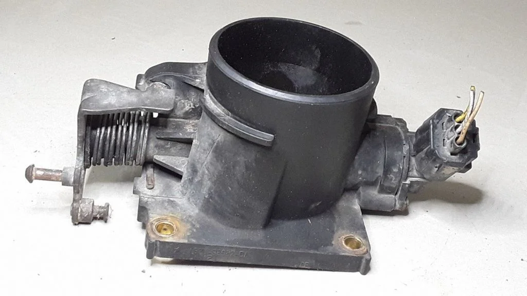 Throttle valve – Ford Mondeo Mk III (2000-2007)