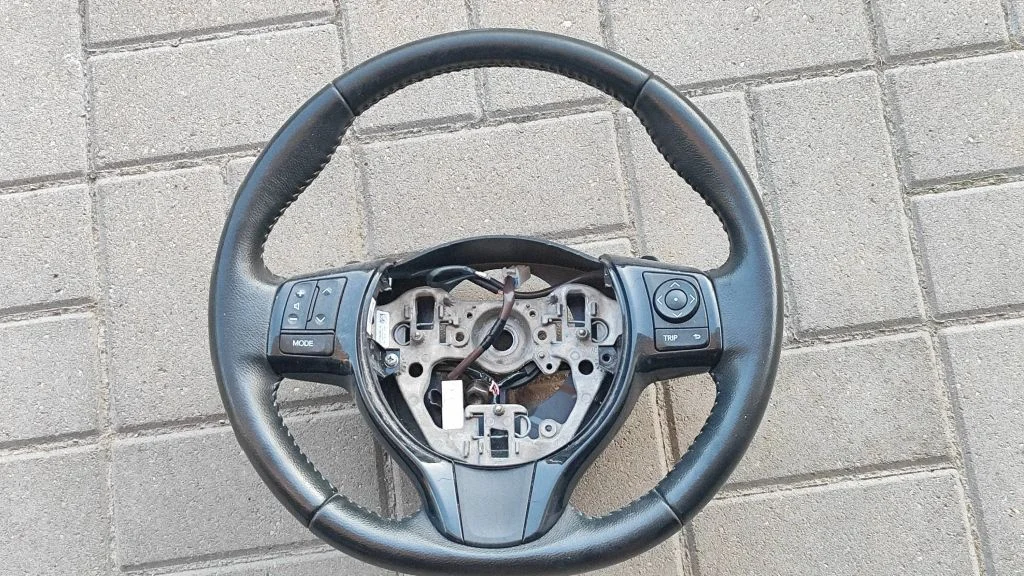 Kierownica 451000D50022