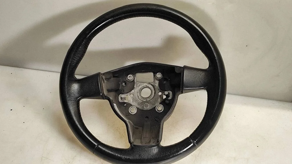 Steering wheel 5P0419091A