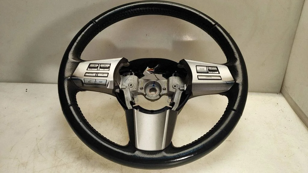 Steering wheel – Subaru Outback (2007-2009)