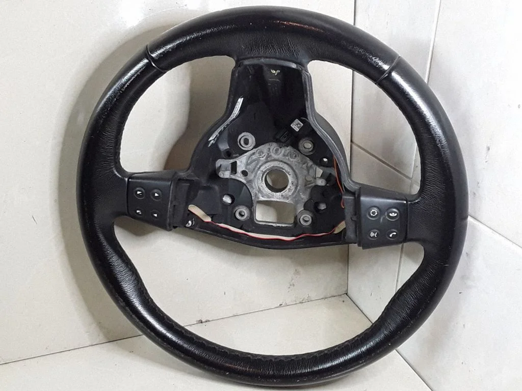 Steering wheel 5P0419091B