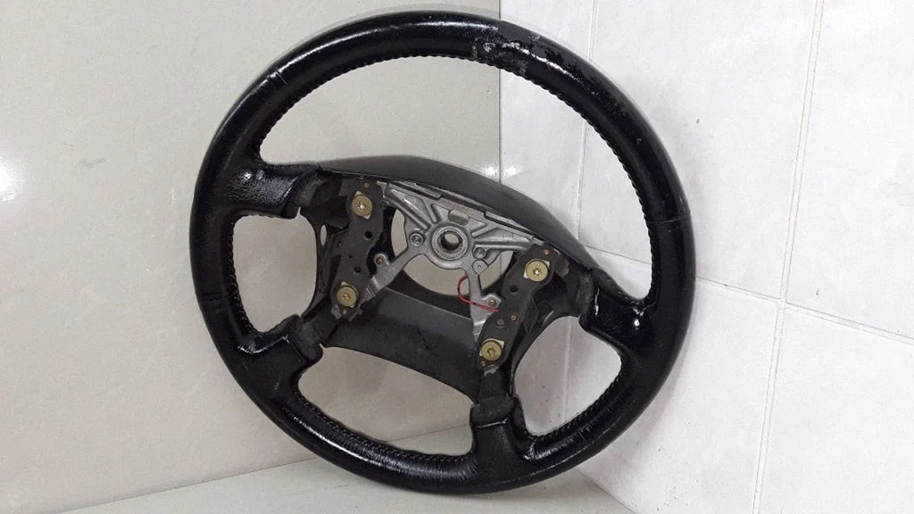 Steering wheel 1002056