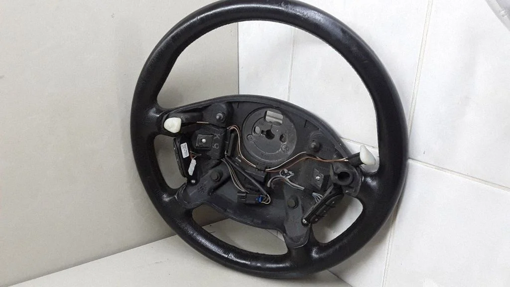 Steering wheel 09127988