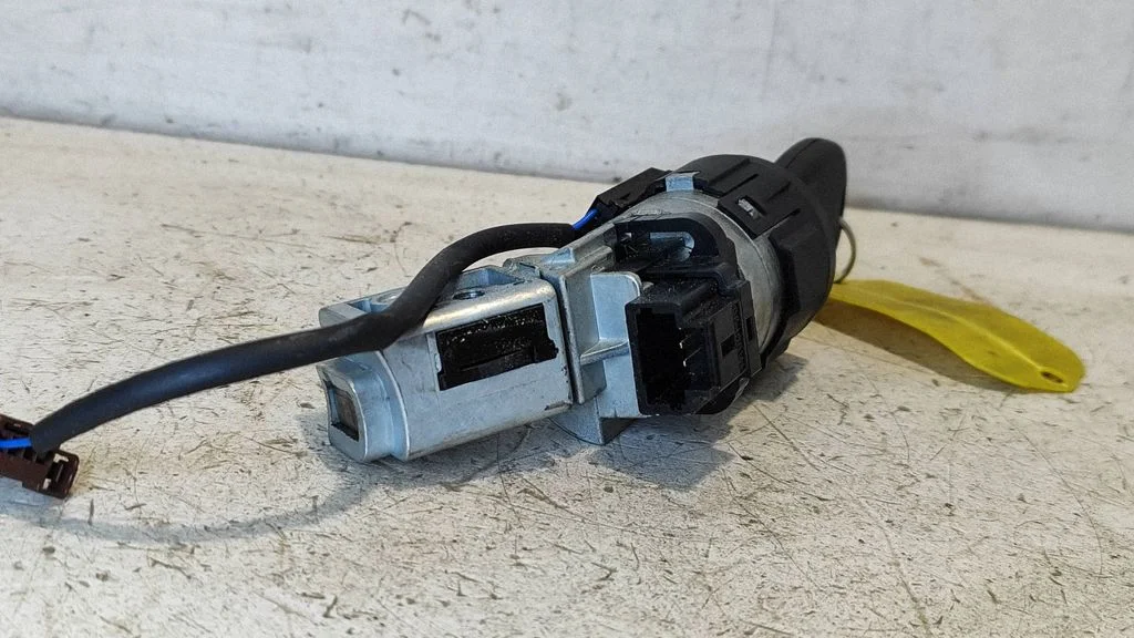 Ignition lock – Citroen C4 I (2004-2010)