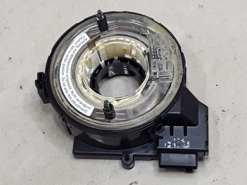Turvapadja kontaktrõngas (SRS-rõngas) 3C0959653