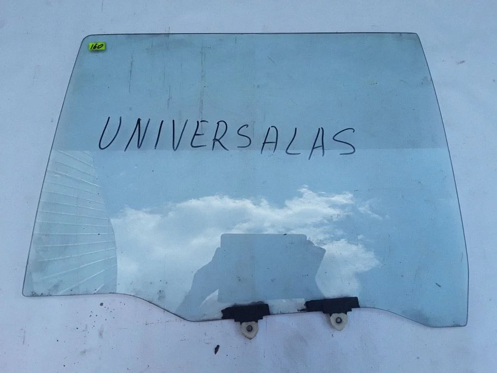 Rear door window glass 43R00033