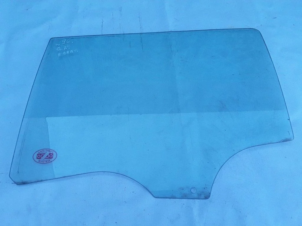 Rear door window glass – Mazda 6 (2002-2008)