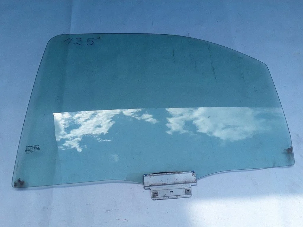 Rear door window glass – Ford Mondeo MK II (1996-2000)