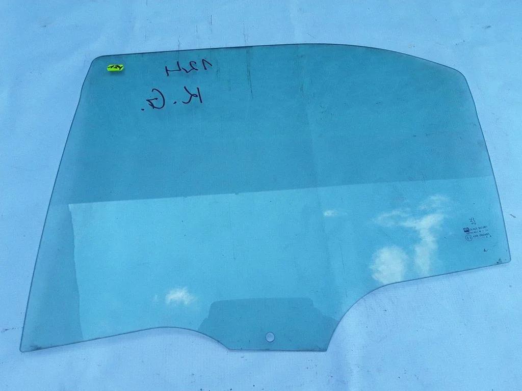 Rear door window glass – Peugeot 406 (1999-2006)
