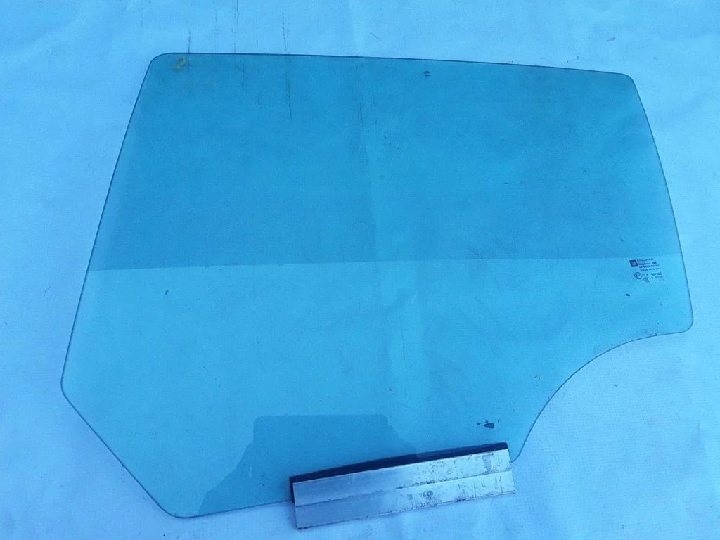 Rear door window glass – Opel Astra H (2004-2012)