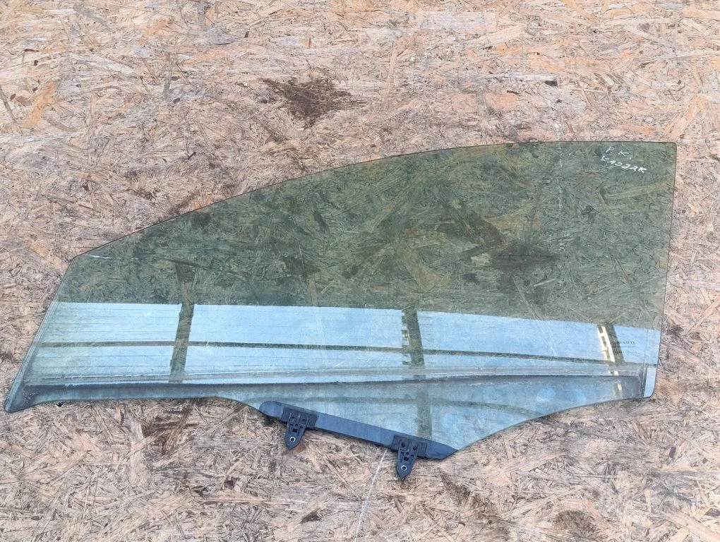 Front door window glass four-door 43R000016 – Renault Kadjar (2015-)