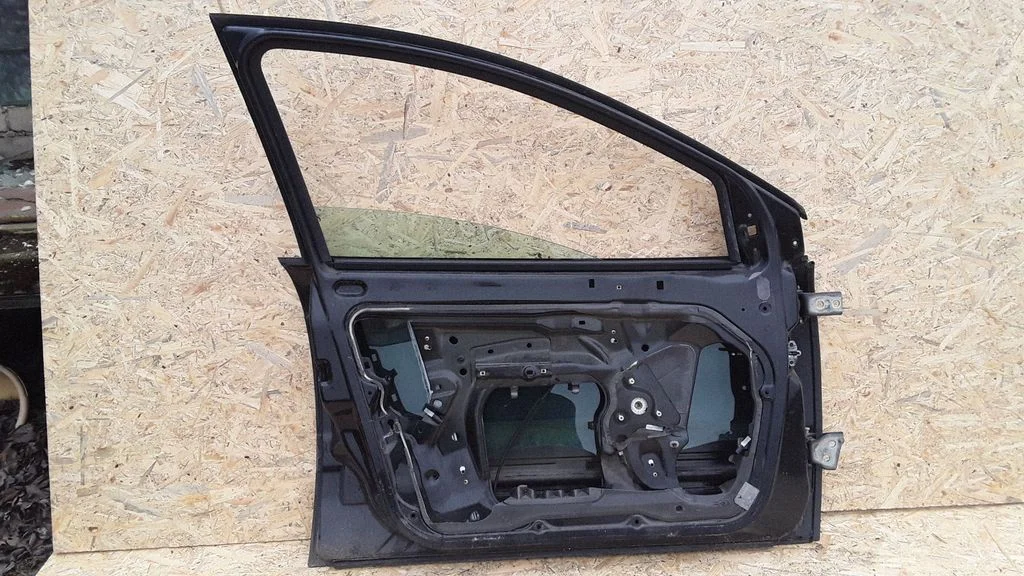 Front door window glass four-door – left