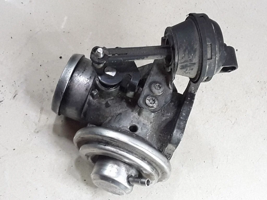EGR-klapp 038131501E