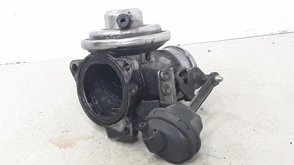 EGR valve – Volkswagen Golf IV (1998-2005)