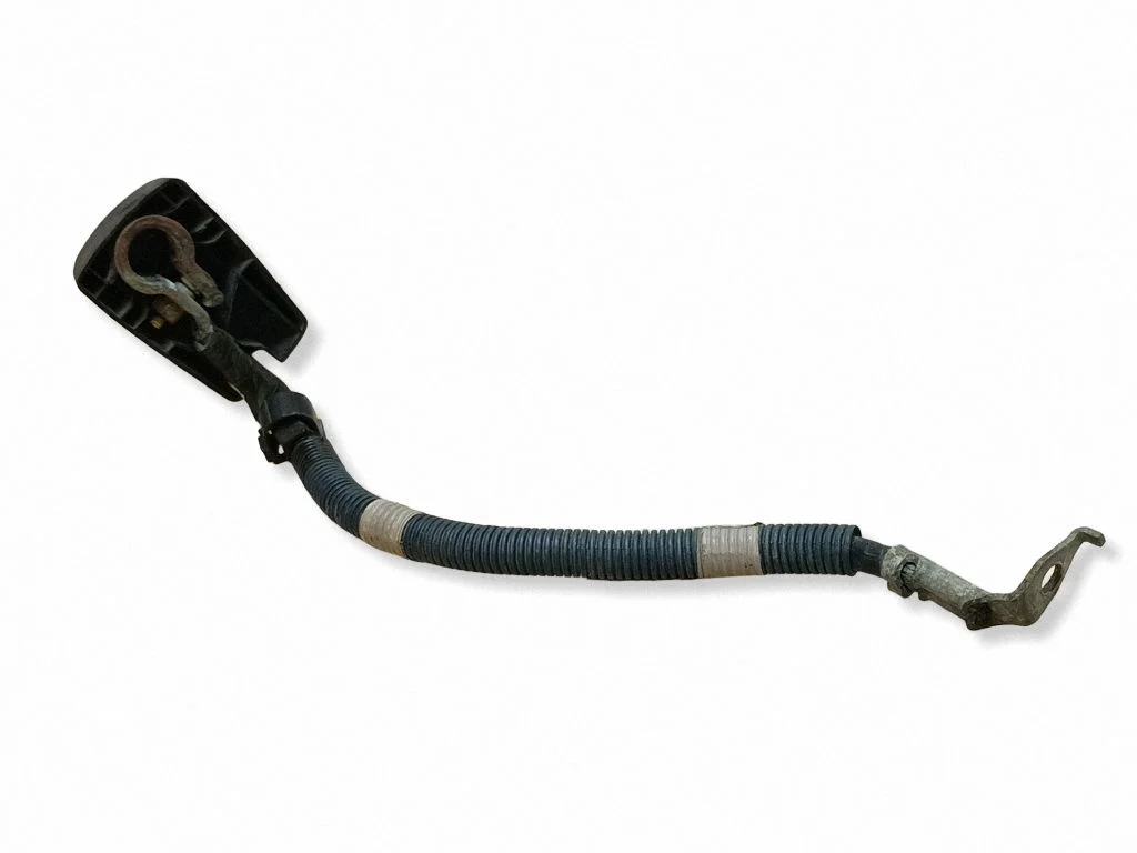 Negative earth cable (battery) – Lexus IS 220D-250-350 (2006-2013)