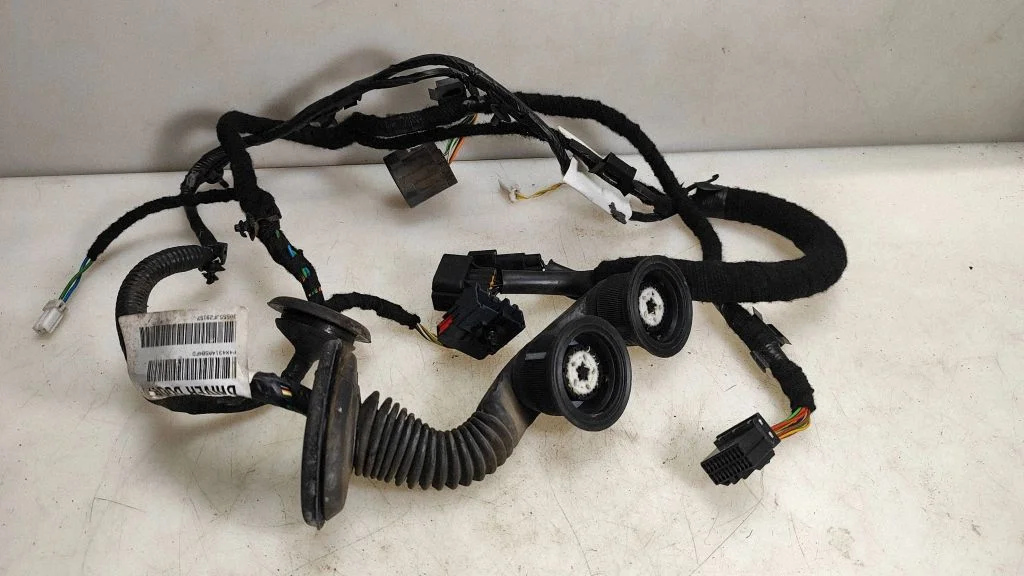 Esiukse juhtmestik 4X4314A584FD