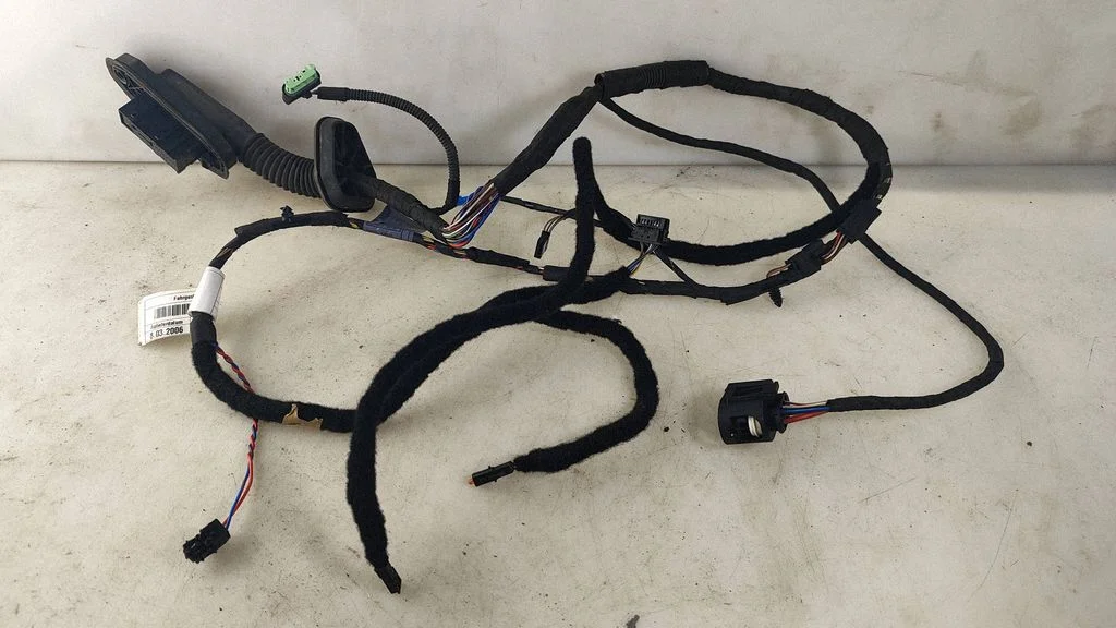 Front door wiring loom – BMW 5 Series E60 E61 (2004-2010)