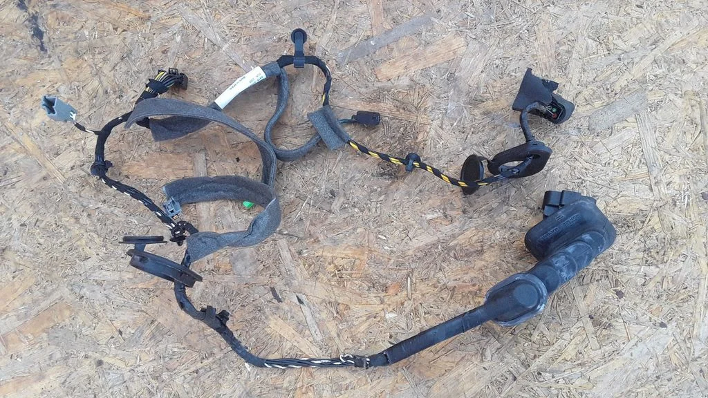 Front door wiring loom 30724174B