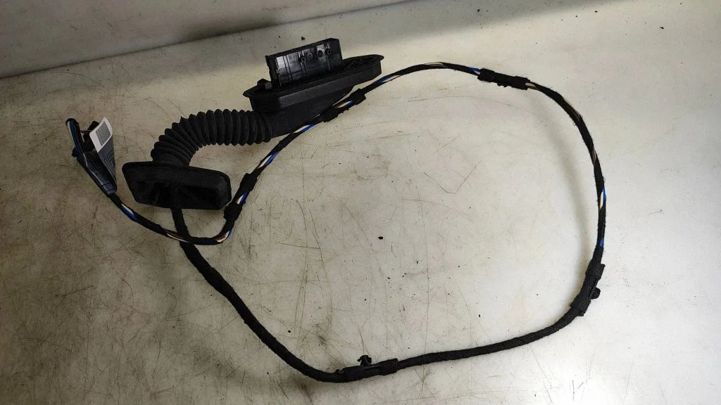 Rear door wiring loom – BMW 1 Series E81 E87 (2004-2011)
