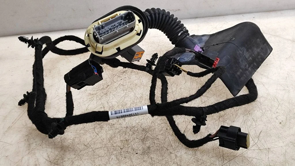 Rear door wiring loom 68239489AA