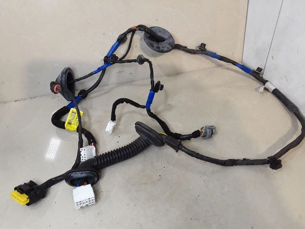 Tagaukse juhtmestik – Hyundai Santa Fe (2006-2012)