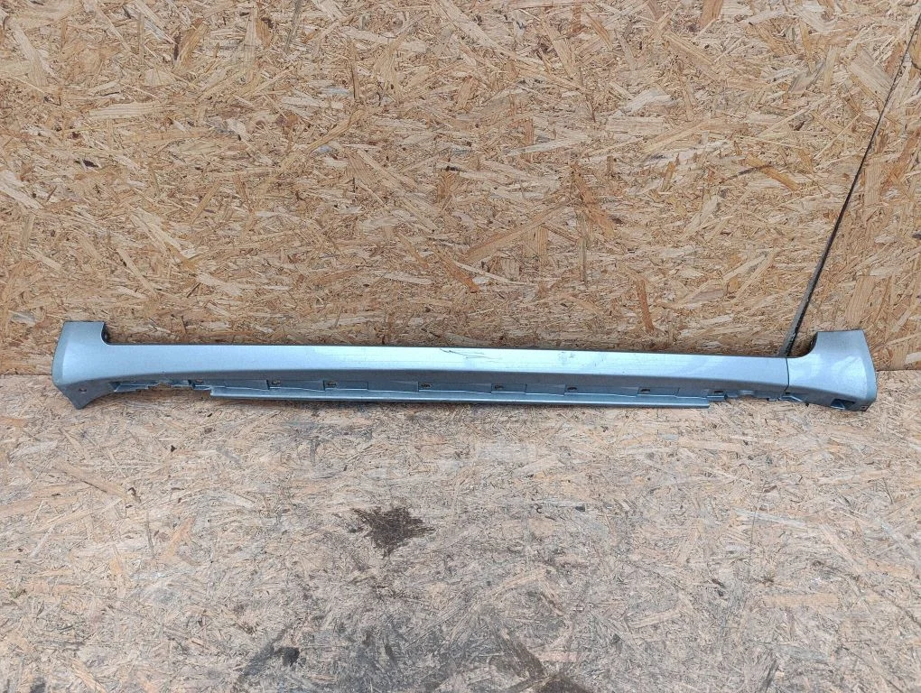 Sill 8E0853859