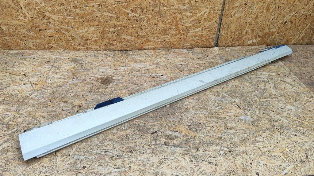 Sill A2126900740