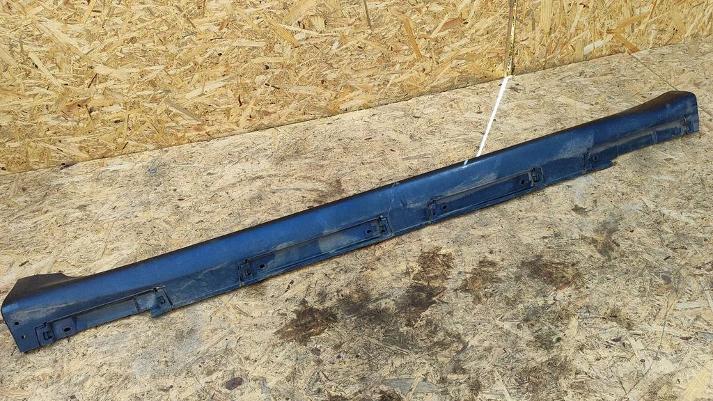 Sill – Lexus IS 220D-250-350 (2006-2013)