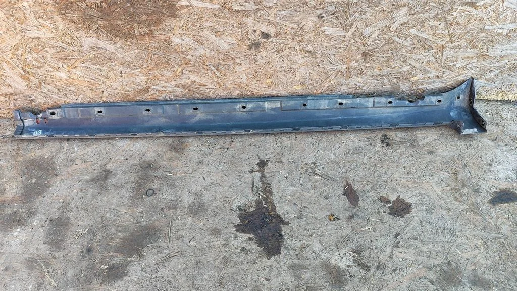 Sill 8E0853860