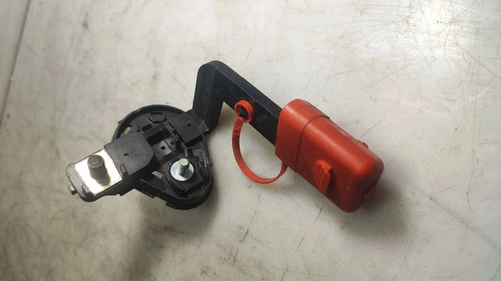 Positive wiring loom – BMW 1 Series E81 E87 (2004-2011)