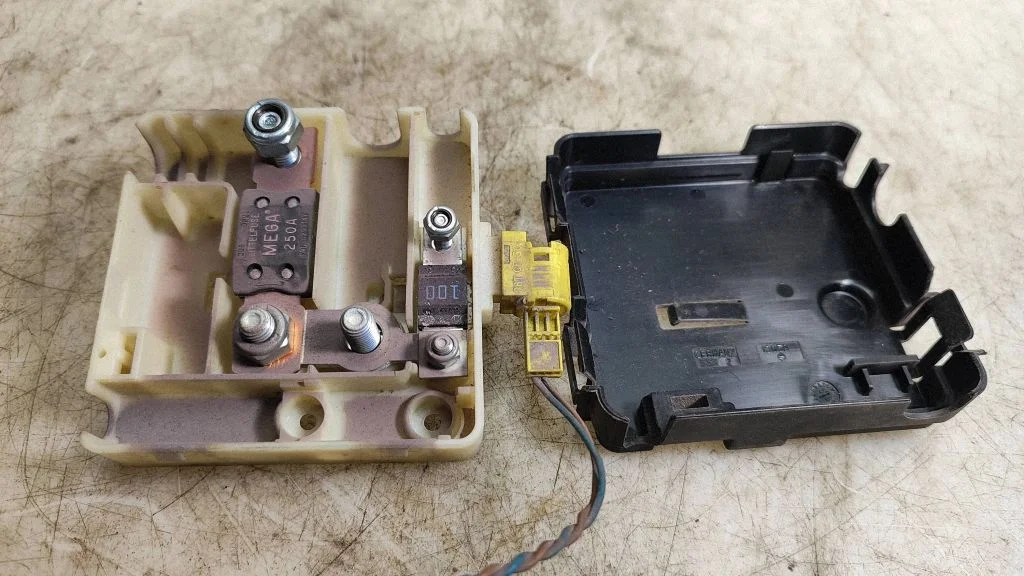 Positive wiring loom – BMW 3 Series E46 (1998-2005)