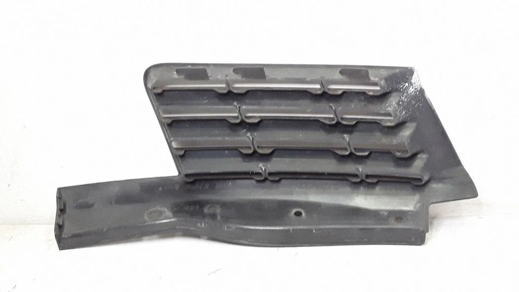 Front grill 31053M