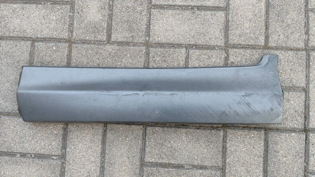 Tagaukse liist (mold) 54011A010